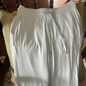 Lululemon joggers, NWOT, baby blue